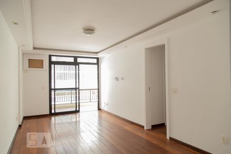 Sala de apartamento para alugar com 3 quartos, 90m² em Recreio dos Bandeirantes, Rio de Janeiro