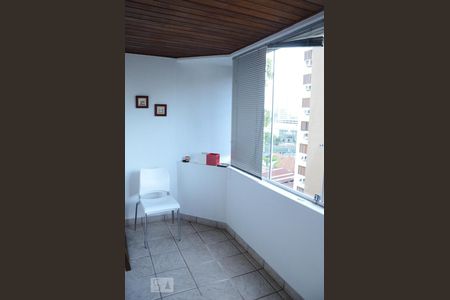 Varanda de apartamento para alugar com 3 quartos, 200m² em Centro, Canoas