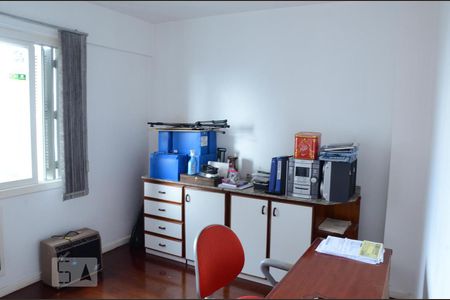 Quarto 1 de apartamento à venda com 3 quartos, 200m² em Centro, Canoas
