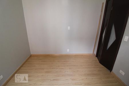 Quarto 1 de apartamento para alugar com 2 quartos, 56m² em São José, São Caetano do Sul