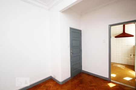 Sala de apartamento para alugar com 2 quartos, 56m² em Botafogo, Rio de Janeiro