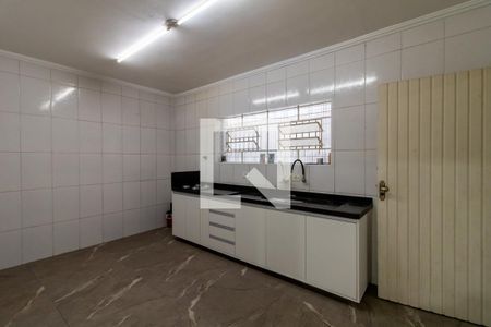 Casa para alugar com 120m², 3 quartos e 2 vagas Casa para alugar com 120m², 3 quartos e 2 vagasCozinha