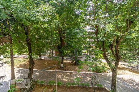 Vista Sala e Área de Serviço de apartamento à venda com 2 quartos, 56m² em Tanque, Rio de Janeiro