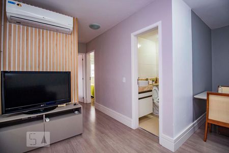 Sala de apartamento à venda com 3 quartos, 67m² em São Sebastião, Porto Alegre