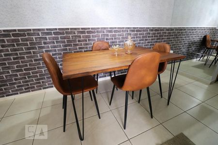 Sala de apartamento para alugar com 3 quartos, 96m² em Jardim Goiás, Goiânia