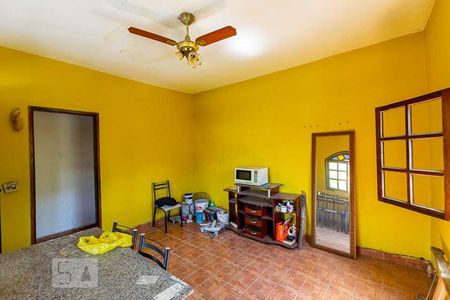 Sala de casa para alugar com 2 quartos, 90m² em Badu, Niterói