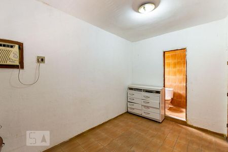 Suite  de casa para alugar com 2 quartos, 90m² em Badu, Niterói