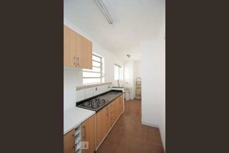 Cozinha de apartamento à venda com 2 quartos, 70m² em Centro, Canoas