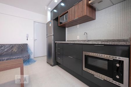 Sala/Cozinha de apartamento para alugar com 1 quarto, 38m² em Sumarezinho, São Paulo