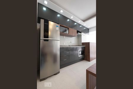 Sala/Cozinha de apartamento para alugar com 1 quarto, 38m² em Sumarezinho, São Paulo