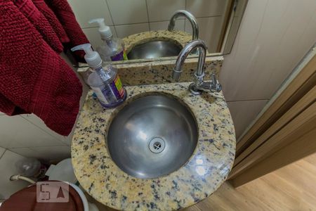 Detalhe banheiro de casa de condomínio à venda com 3 quartos, 150m² em Vila Euthalia, São Paulo