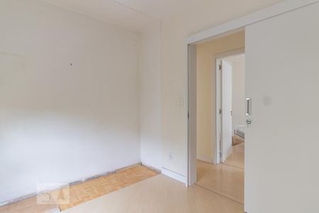 Dormitório 2 de apartamento à venda com 2 quartos, 79m² em Higienópolis, Porto Alegre