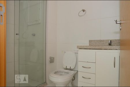 Banheiro de apartamento para alugar com 1 quarto, 42m² em Sul (águas Claras), Brasília