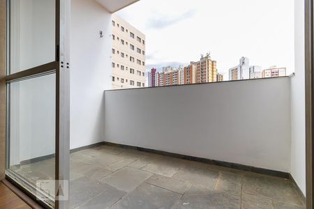 Sacada de apartamento à venda com 2 quartos, 90m² em Vila Itapura, Campinas