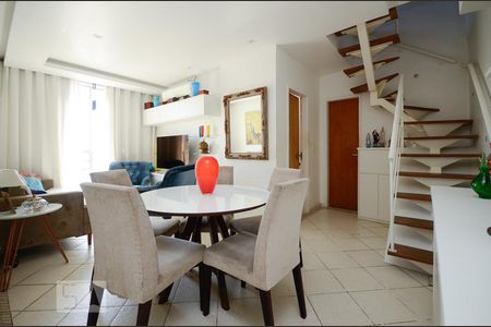 Sala de apartamento à venda com 4 quartos, 140m² em Icaraí, Niterói