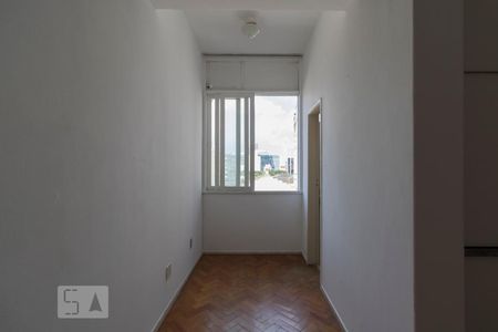 Sala/Cozinha de kitnet/studio à venda com 1 quarto, 30m² em Centro, Rio de Janeiro