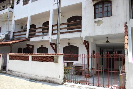 Fachada de casa de condomínio à venda com 6 quartos, 350m² em Barra da Tijuca, Rio de Janeiro