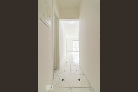 Corredor de apartamento à venda com 2 quartos, 74m² em Vila Santo Estéfano, São Paulo