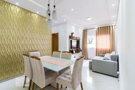 Sala de apartamento para alugar com 2 quartos, 70m² em Taboão, Guarulhos