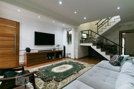 Sala de casa para alugar com 3 quartos, 186m² em Jardim Textil, São Paulo