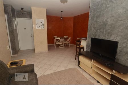 Sala de apartamento para alugar com 1 quarto, 49m² em Copacabana, Rio de Janeiro