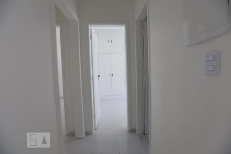 Sala Corredor de apartamento à venda com 3 quartos, 118m² em Rio Comprido, Rio de Janeiro