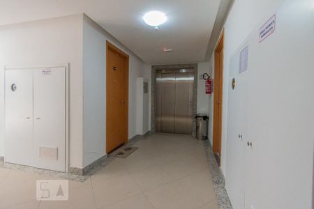 Hall de Entrada de apartamento à venda com 2 quartos, 47m² em Fundação da Casa Popular, Campinas