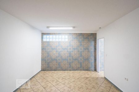 Quarto de casa para alugar com 1 quarto, 60m² em Jardim Santa Cruz (sacomã), São Paulo