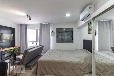 Sala/Quarto de kitnet/studio para alugar com 1 quarto, 40m² em Bela Vista, Porto Alegre