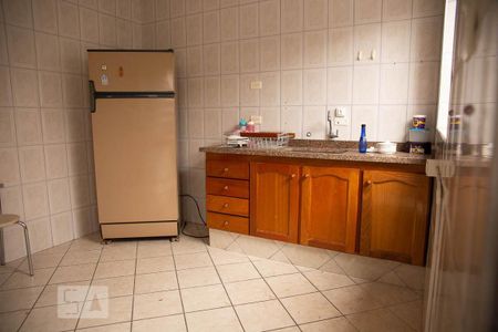 Cozinha de casa à venda com 3 quartos, 176m² em Vila Brasilina, São Paulo