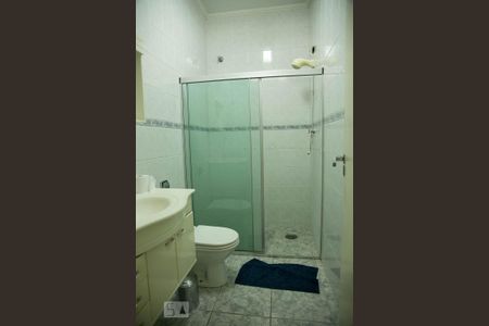 Banheiro de casa à venda com 3 quartos, 176m² em Vila Brasilina, São Paulo
