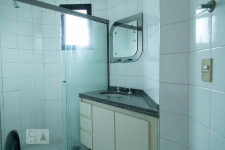 Banheiro de apartamento para alugar com 1 quarto, 47m² em Vila Andrade, São Paulo