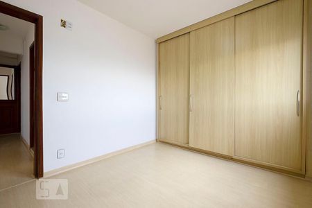 Quarto 1 de apartamento para alugar com 2 quartos, 65m² em Sumarezinho, São Paulo