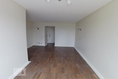 Sala de apartamento para alugar com 3 quartos, 90m² em Santo Amaro, São Paulo