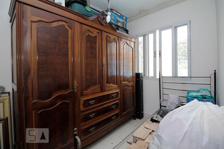 Casa à venda com 300m², 3 quartos e 4 vagas Casa à venda com 300m², 3 quartos e 4 vagasQuarto de Serviço