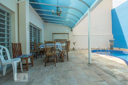 Casa à venda com 300m², 3 quartos e 4 vagas