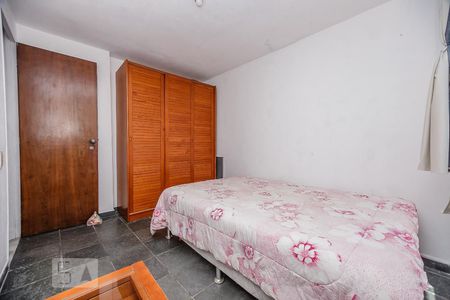 Quarto 1 de apartamento para alugar com 2 quartos, 80m² em Icaraí, Niterói