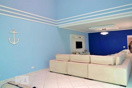 Sala de TV de casa para alugar com 4 quartos, 350m² em Vila Guilherme, São Paulo