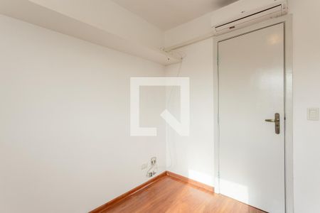 Quarto 1 de apartamento para alugar com 3 quartos, 100m² em Jardim Botânico, Curitiba