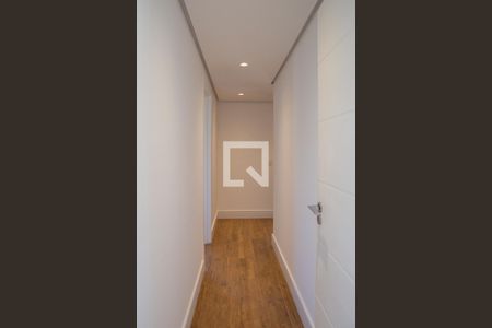 Corredor de apartamento à venda com 3 quartos, 132m² em Siciliano, São Paulo