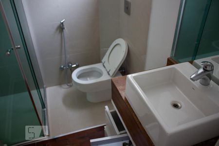 Banheiro suíte de apartamento à venda com 2 quartos, 98m² em Paraíso, São Paulo