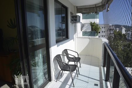 Varanda de apartamento à venda com 4 quartos, 200m² em Freguesia (jacarepaguá), Rio de Janeiro