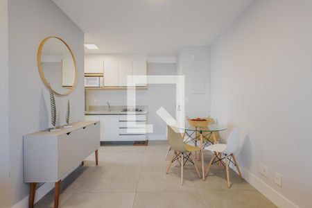 Sala de apartamento à venda com 2 quartos, 55m² em Pinheiros, São Paulo