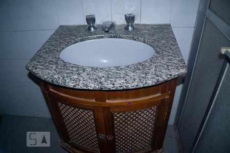 Pia do Banheiro de casa à venda com 2 quartos, 110m² em Chácara Santo Antônio (zona Sul), São Paulo