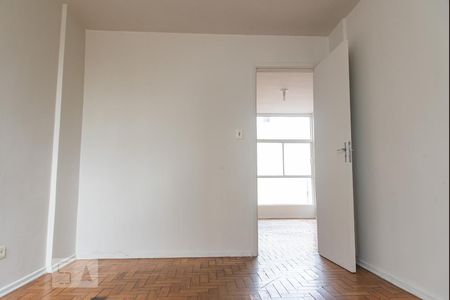 Quarto 1 de apartamento para alugar com 2 quartos, 52m² em Liberdade, São Paulo