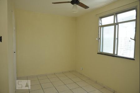 Sala de apartamento para alugar com 1 quarto, 84m² em Curicica, Rio de Janeiro