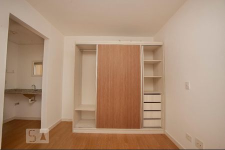 Quarto de apartamento para alugar com 1 quarto, 40m² em Alto da Glória, Curitiba