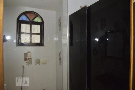 Lavabo de casa para alugar com 4 quartos, 339m² em Taquara, Rio de Janeiro