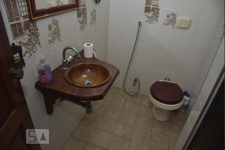 Lavabo de casa para alugar com 4 quartos, 339m² em Taquara, Rio de Janeiro