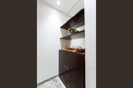 Sala de apartamento para alugar com 1 quarto, 44m² em Santo Antônio, Belo Horizonte